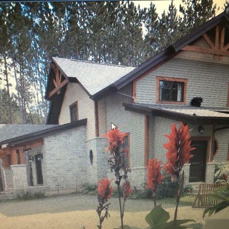 B&B Au Petit Marigot Mont-Tremblant Exterior foto