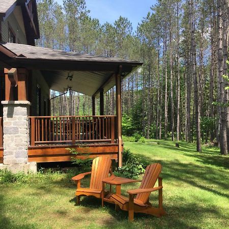 B&B Au Petit Marigot Mont-Tremblant Exterior foto